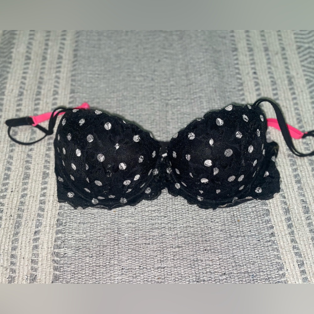 PINK push-up bra